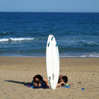 balancing surf board