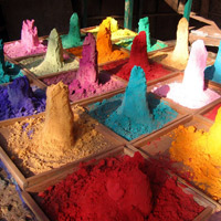 Towers of coloured powder