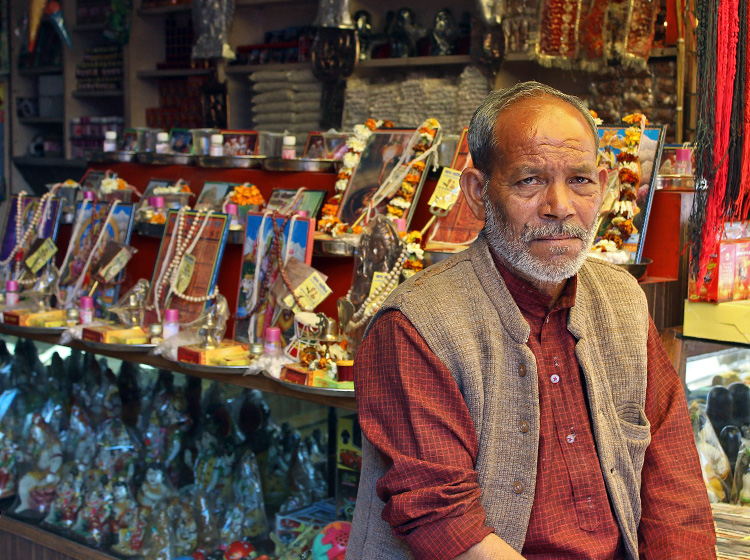 shopkeeper in Uttarakhand
